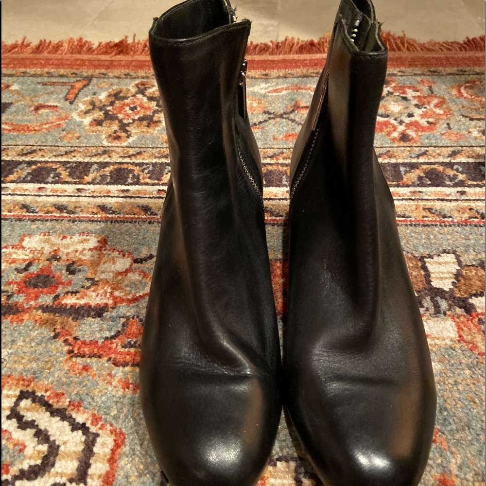 Ankle boots